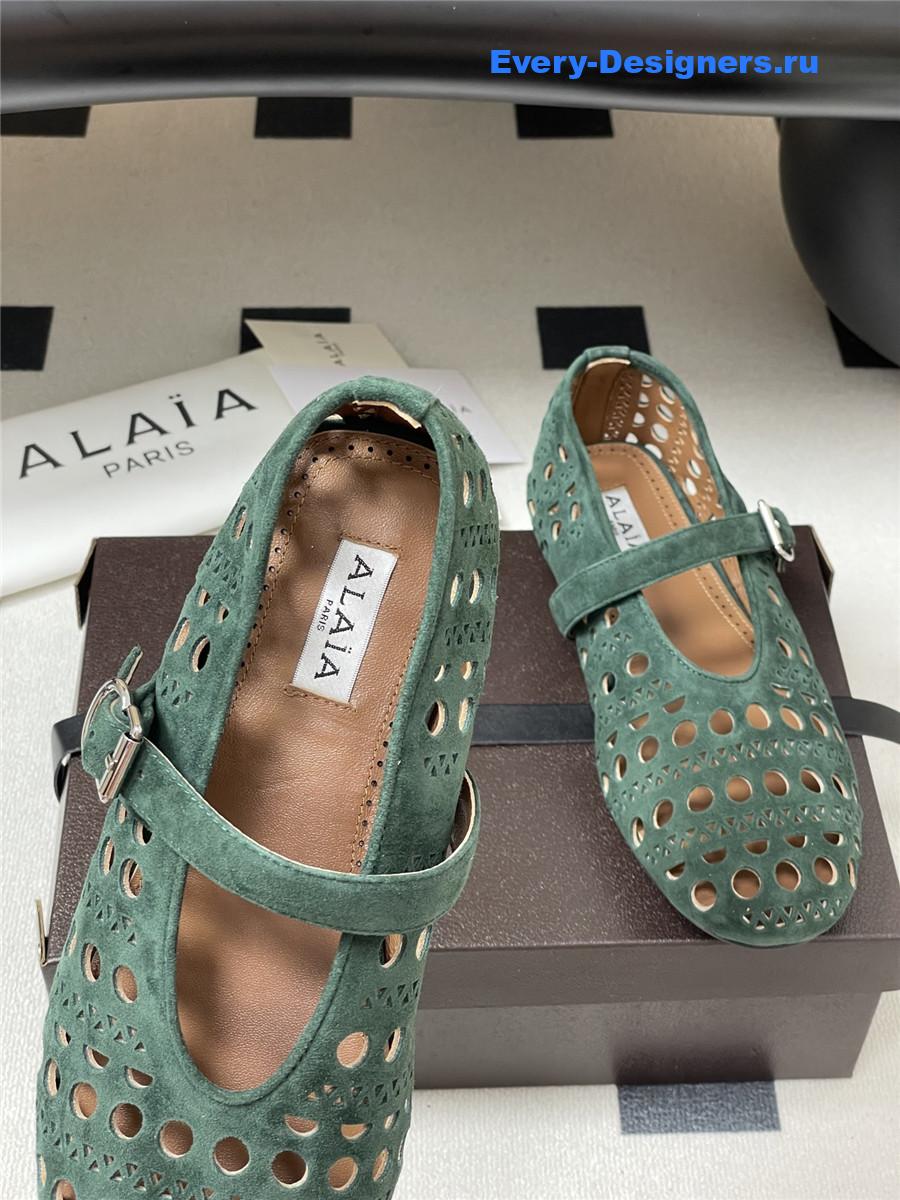 Alaïa Vienne Green Leather Ballet Flats