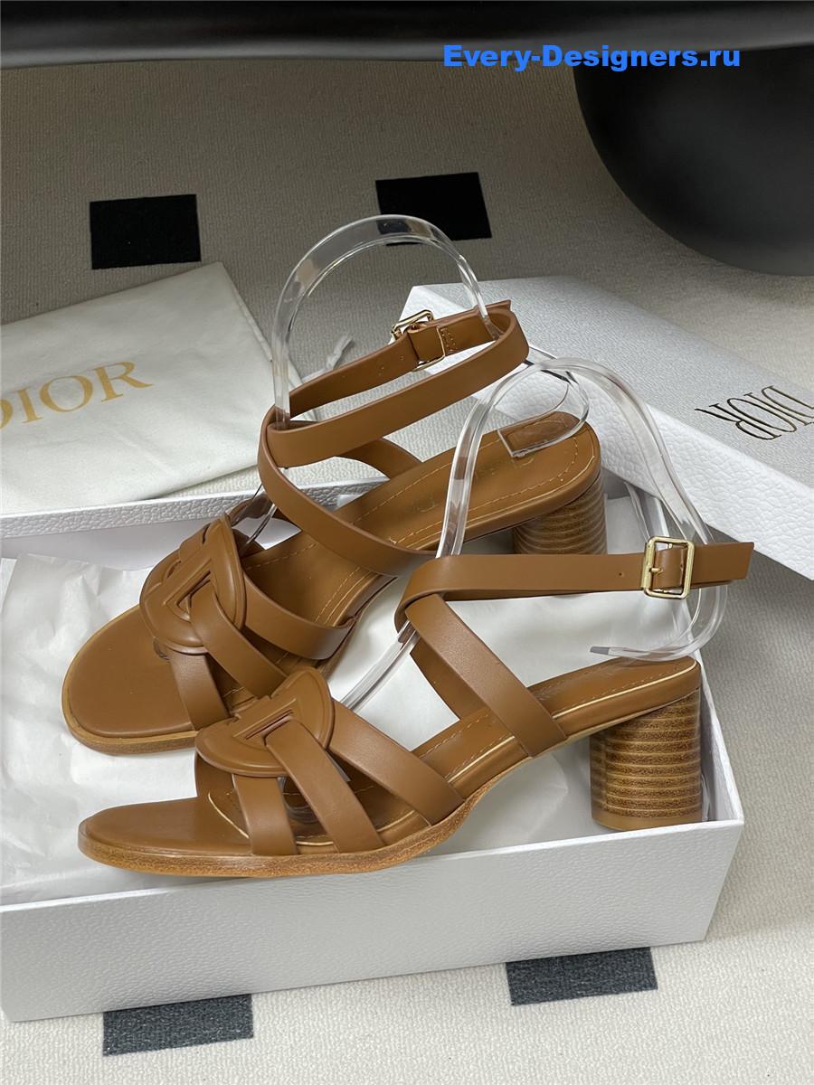 D10r d-club brown heeled sandals