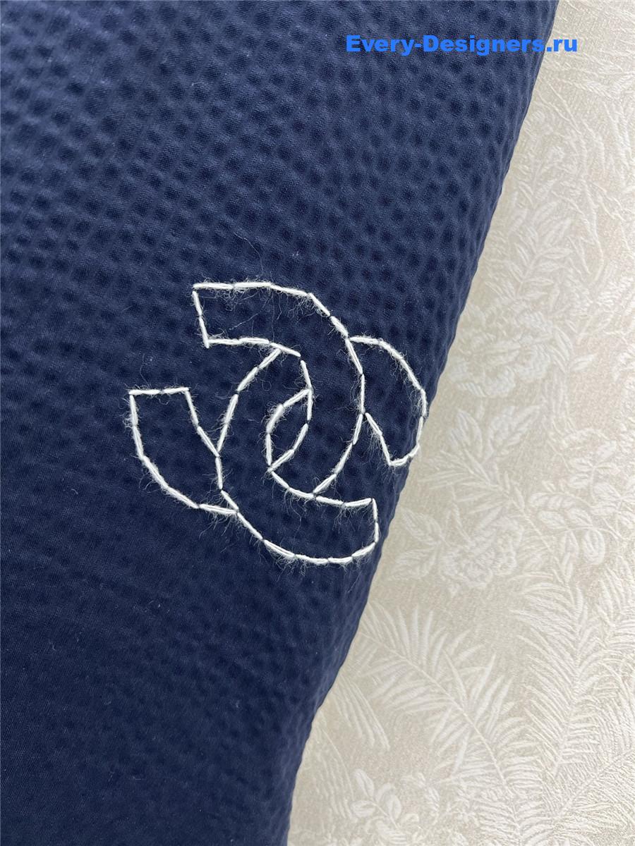 Ch**el dark blue slit skirt