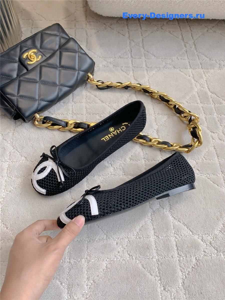 Ch**el black mesh flats