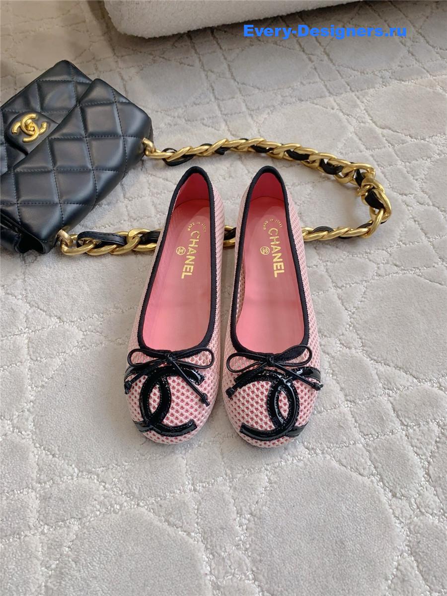 Ch**el pink embroidered cc ballerina flats