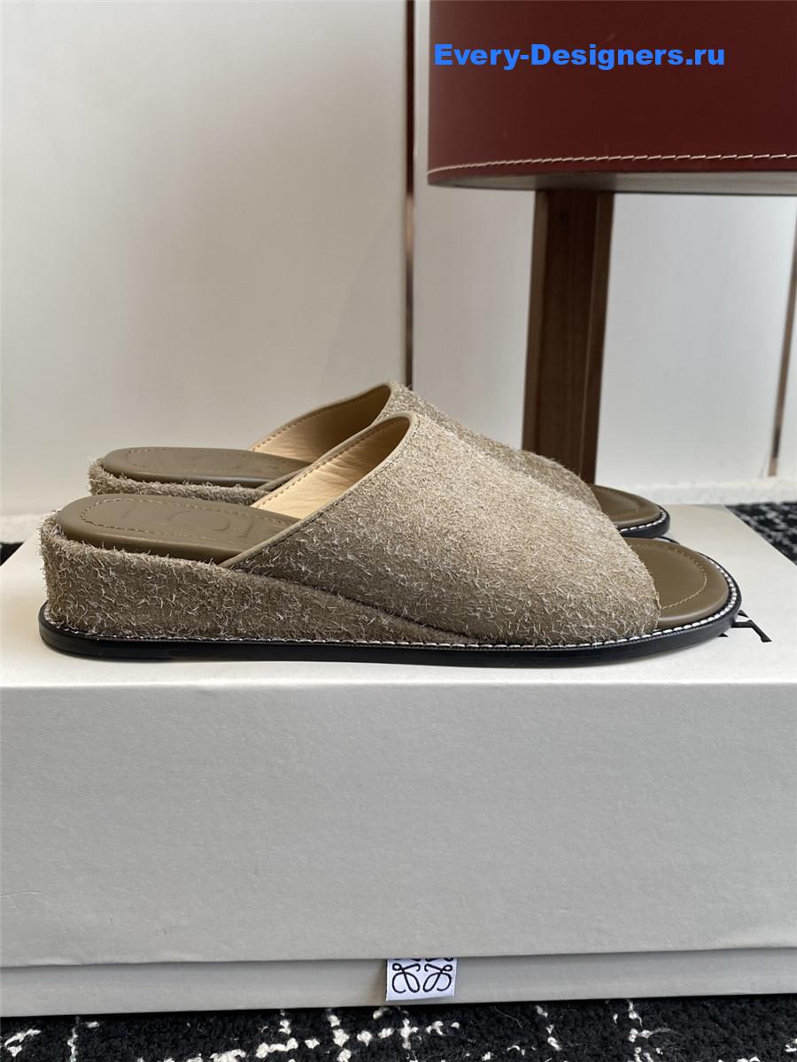 L0ew* ladera suede mules