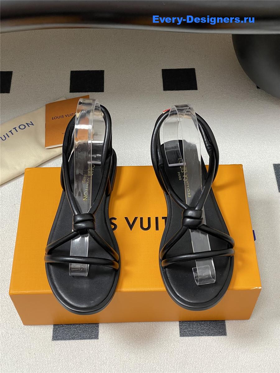 l0vis Vvtt0n black rivage sandals