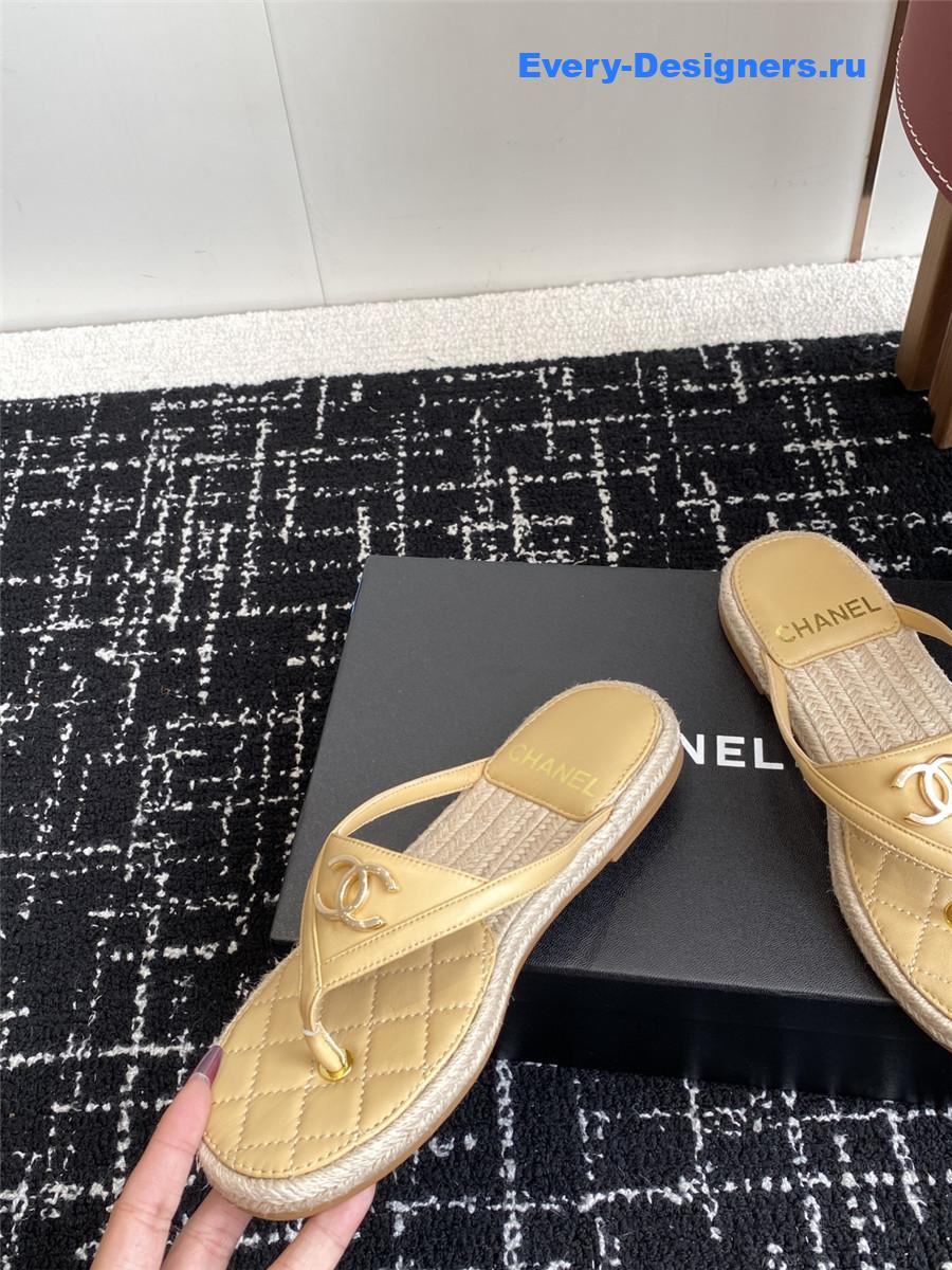 Ch**el beige suede thongs