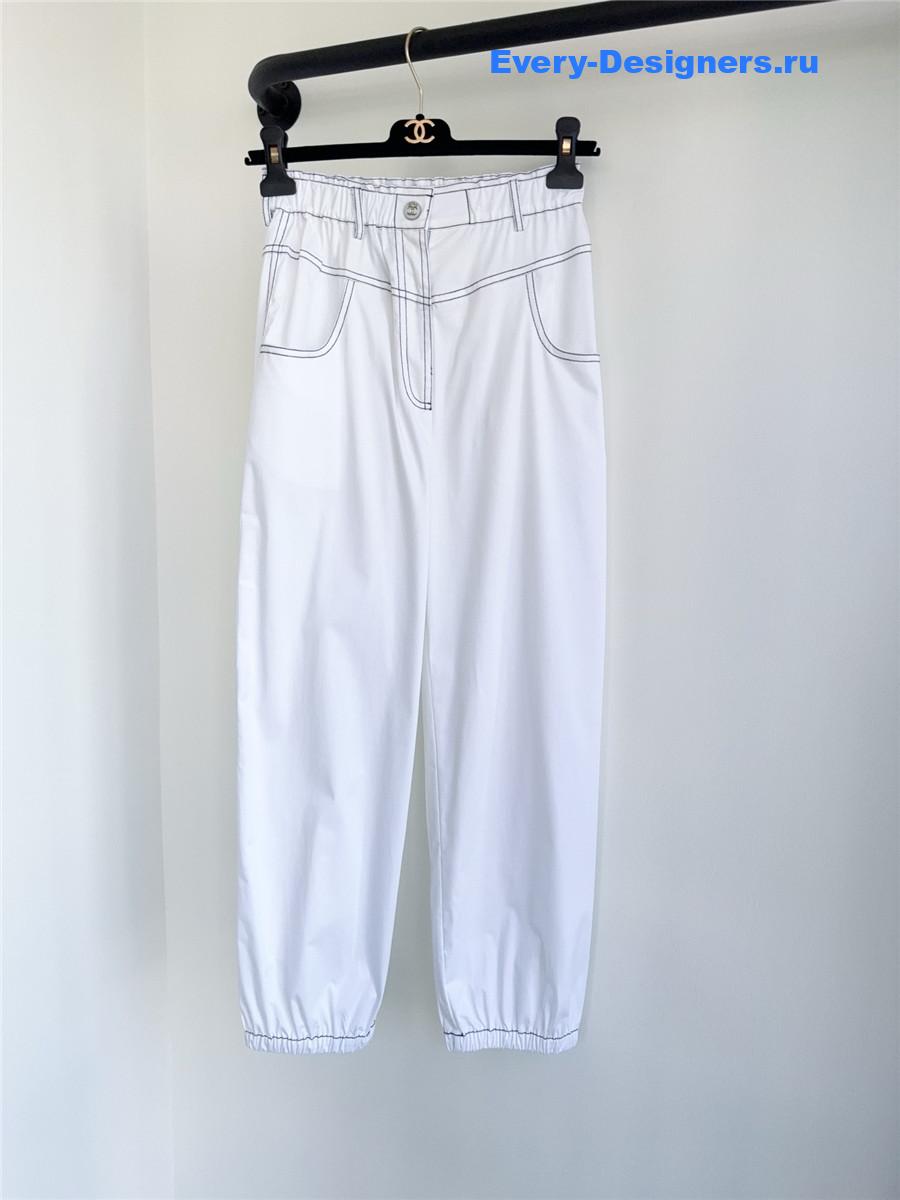 Ch**el white cc cropped pants