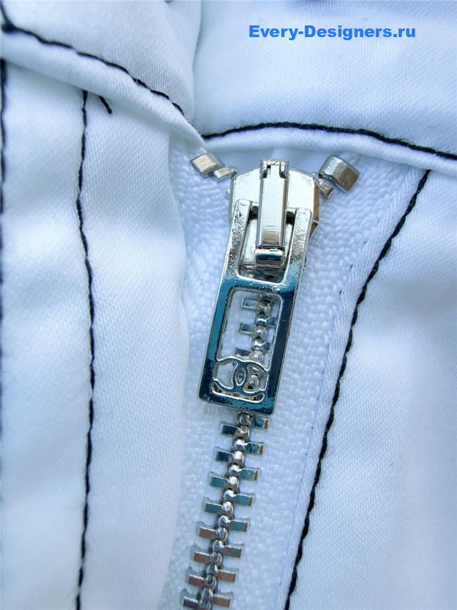 Ch**el white cc cropped pants