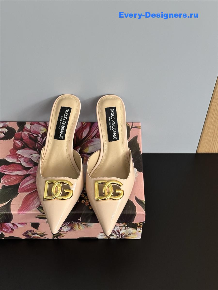Dolce & Gabbana Beige Patent Mules
