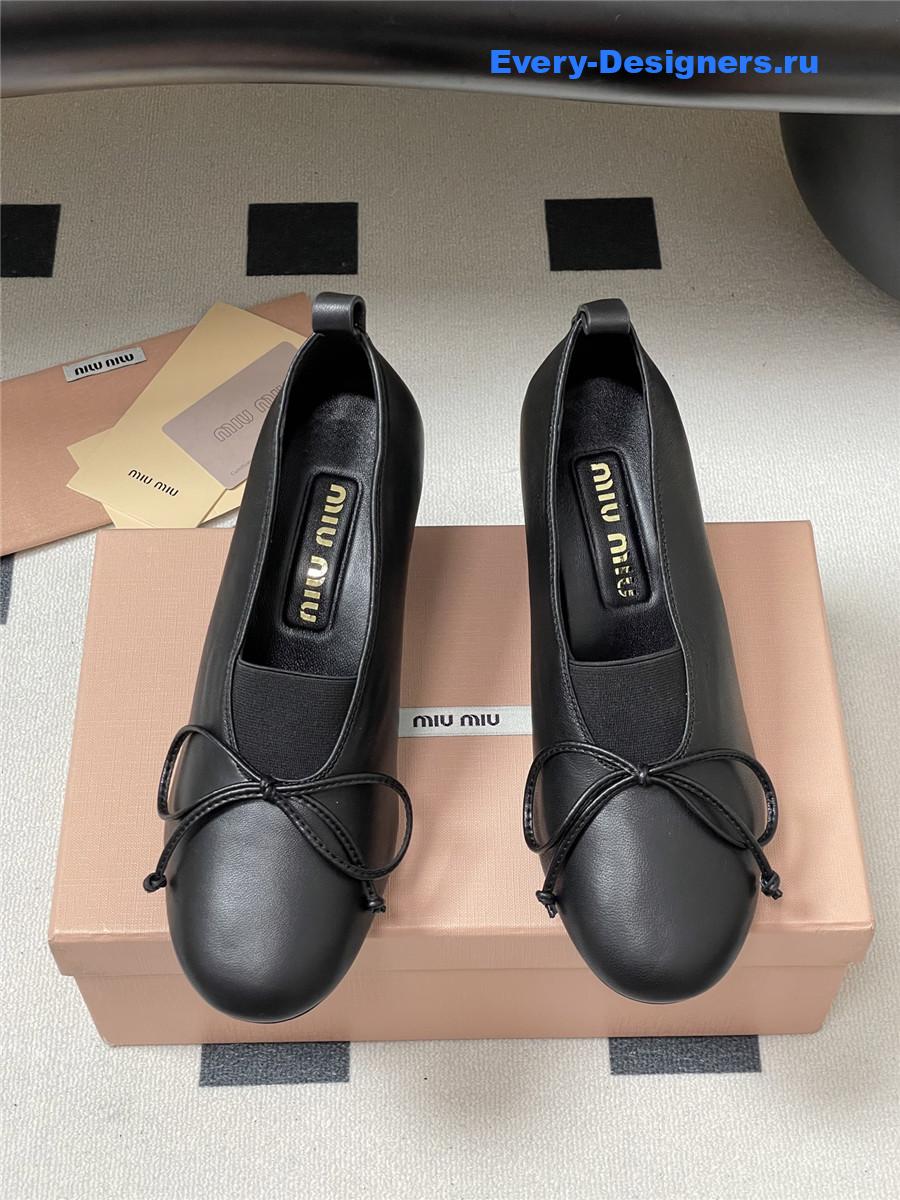 Miu Miu Black Mary Jane Pumps