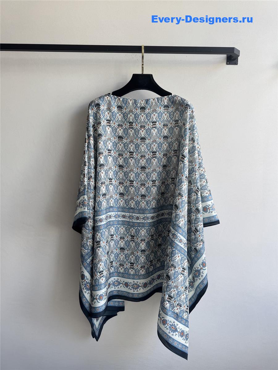 L0r0 P1ana dani blue silk poncho