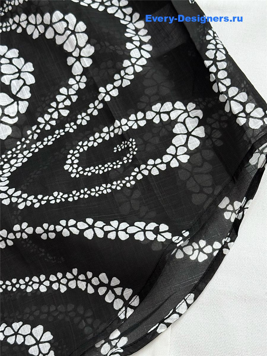 Ch**el coco beach black shirt