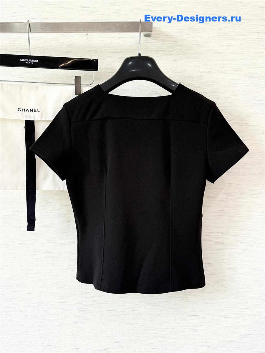 Ch**el cc logo black tee