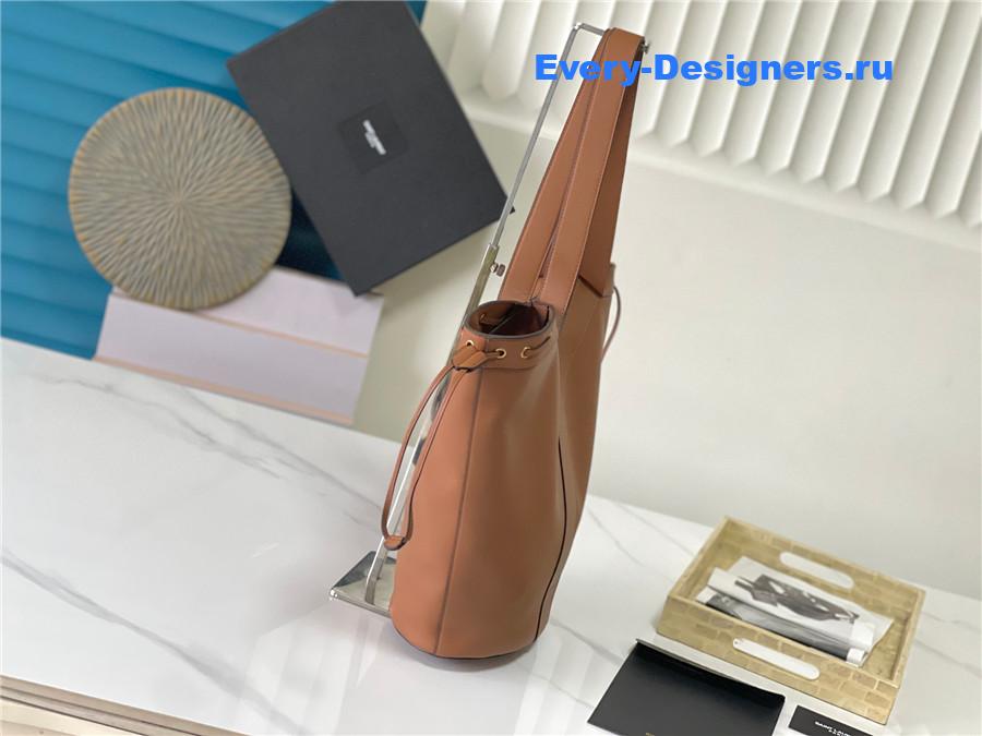 Sa1nt Lau*nt y large hobo in brown leather