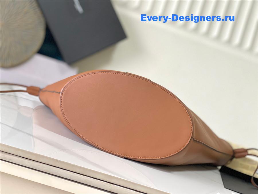 Sa1nt Lau*nt y large hobo in brown leather