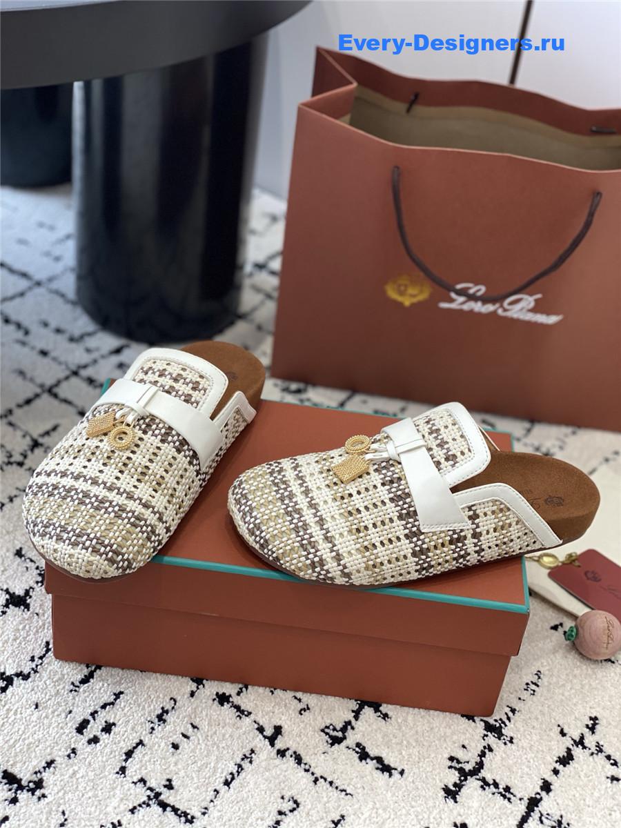 L0r0 P1ana white raffia mules