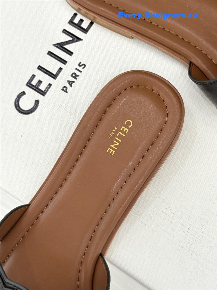 Ce1i*e triomphe leather mules in black