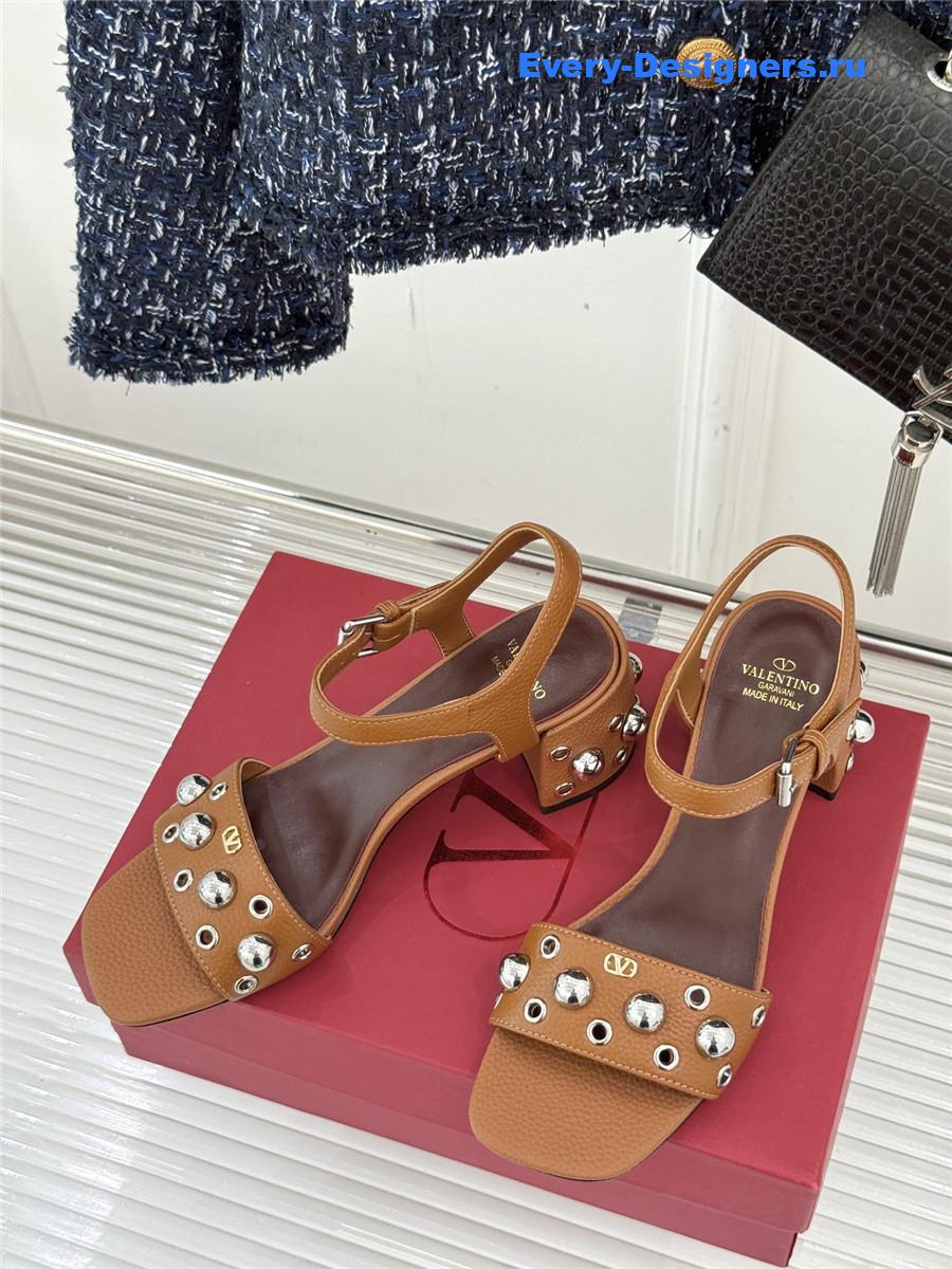 Va1e*ntin0 nellcôte brown sandals