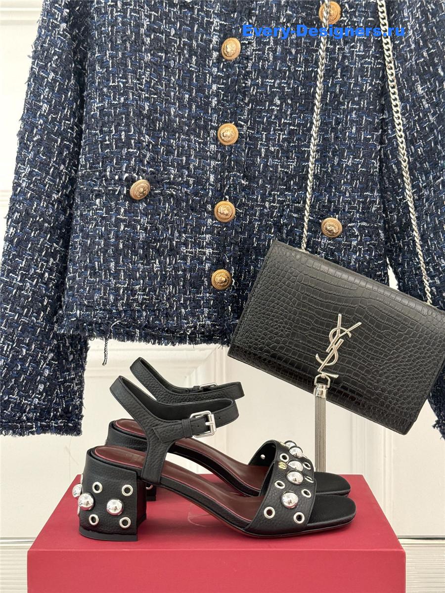 Va1e*ntin0 nellcôte black sandals