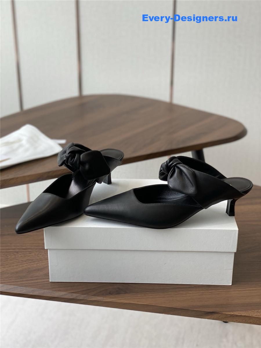 The R0w coco black leather mules