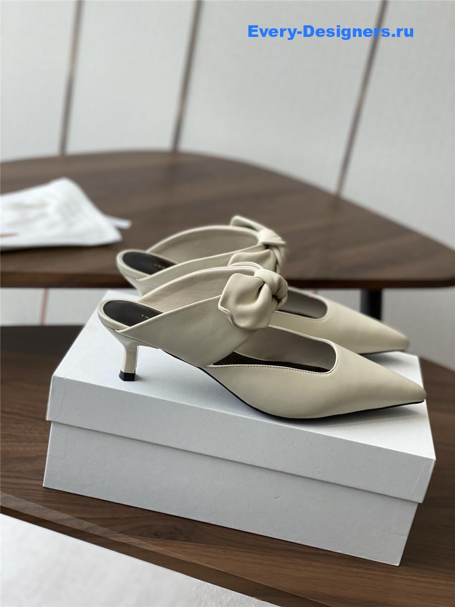 The R0w coco white leather mules