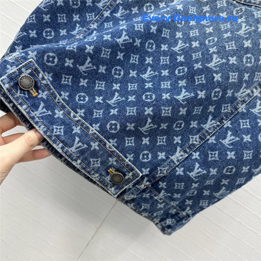 l0vis Vvtt0n sleeveless monogram denim jacket