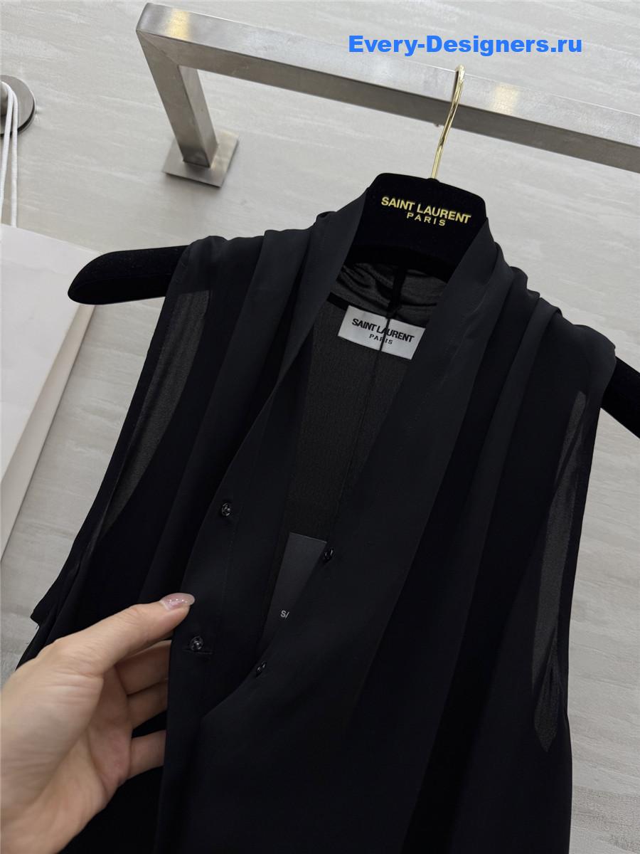 Sa1nt Lau*nt silk vest