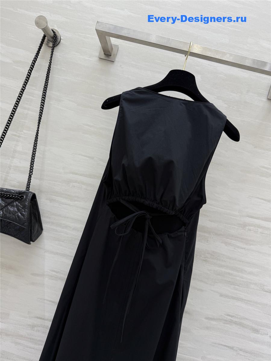 L0ew* black v-neck maxi dress