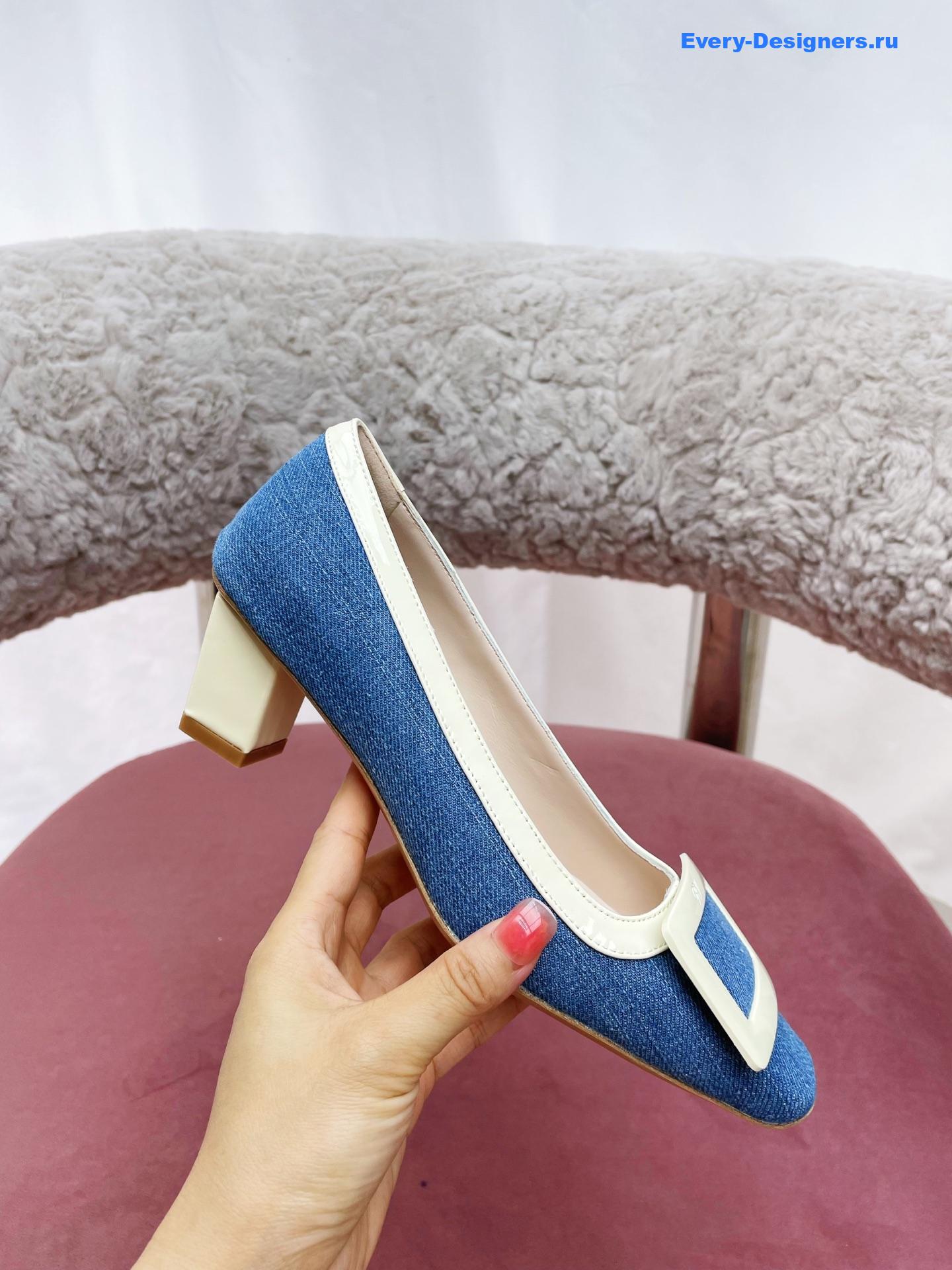 Roger Vivier Denim Pumps