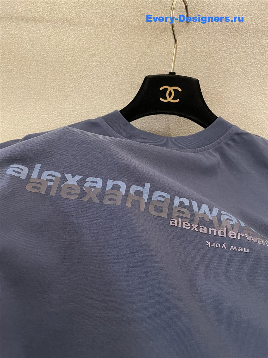 A1exa*der wang navy logo tee
