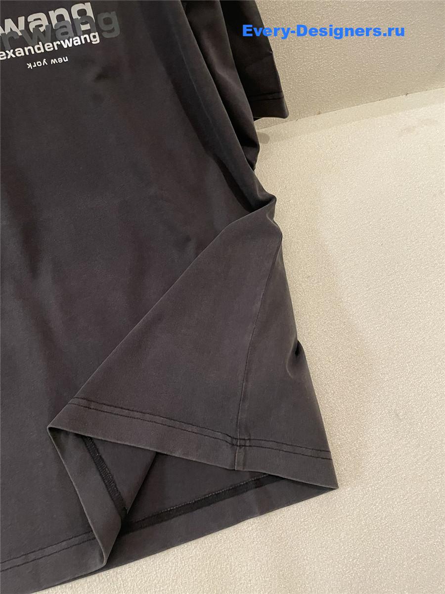 A1exa*der wang gray logo tee