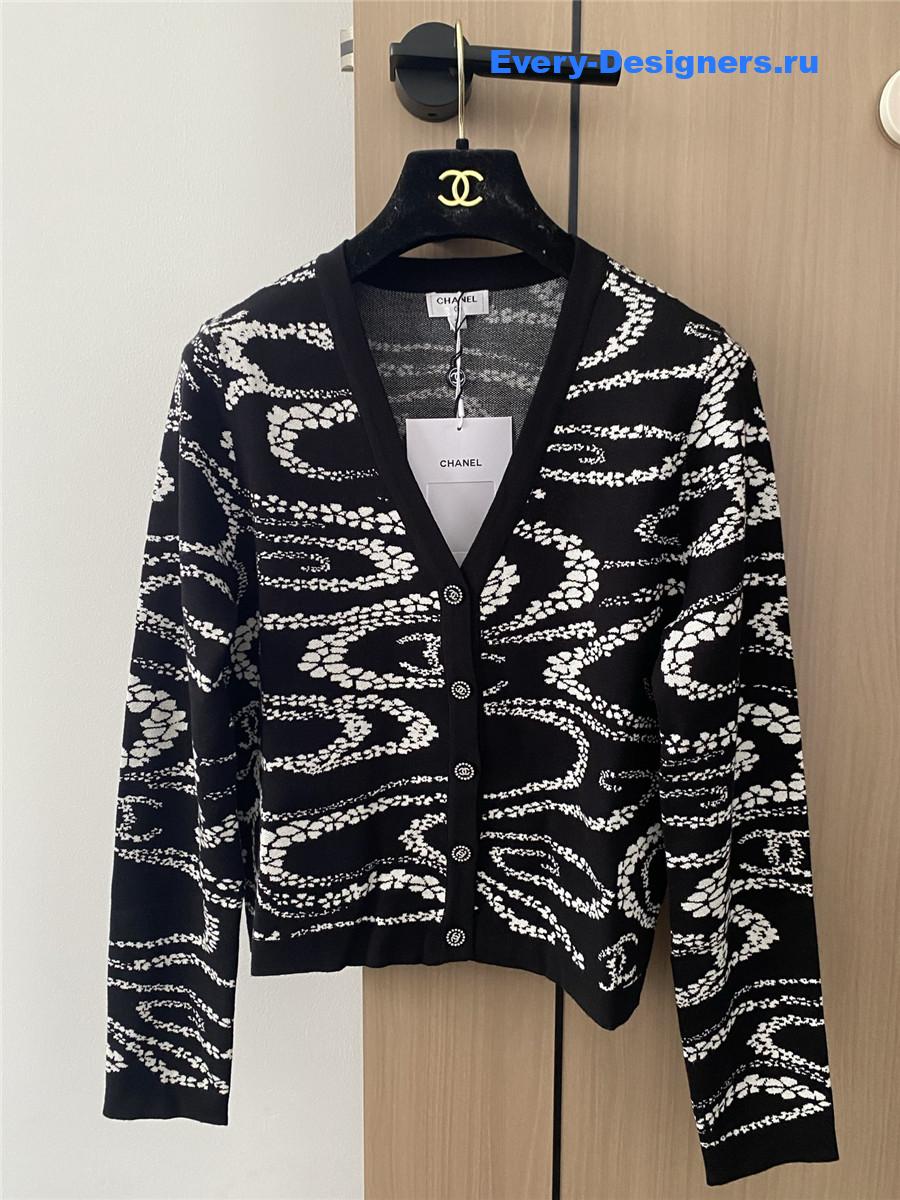 Ch**el black white logo cardigan