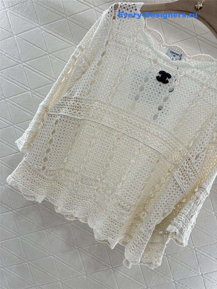 Ch**el embroidered hollow pullover