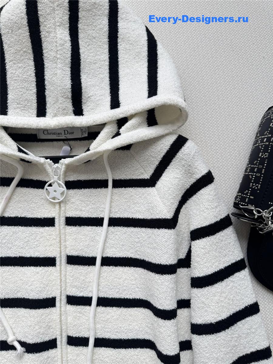 D10r navy & white d-stripe wool-silk knit sweater