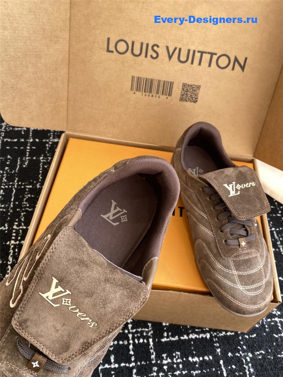 l0vis Vvtt0n lv footprint soccer sneaker in brown