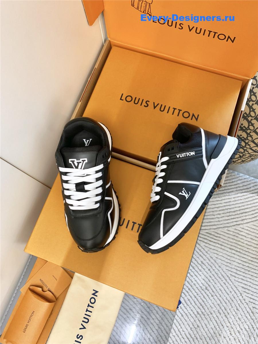 l0vis Vvtt0n black run away maxi sneakers
