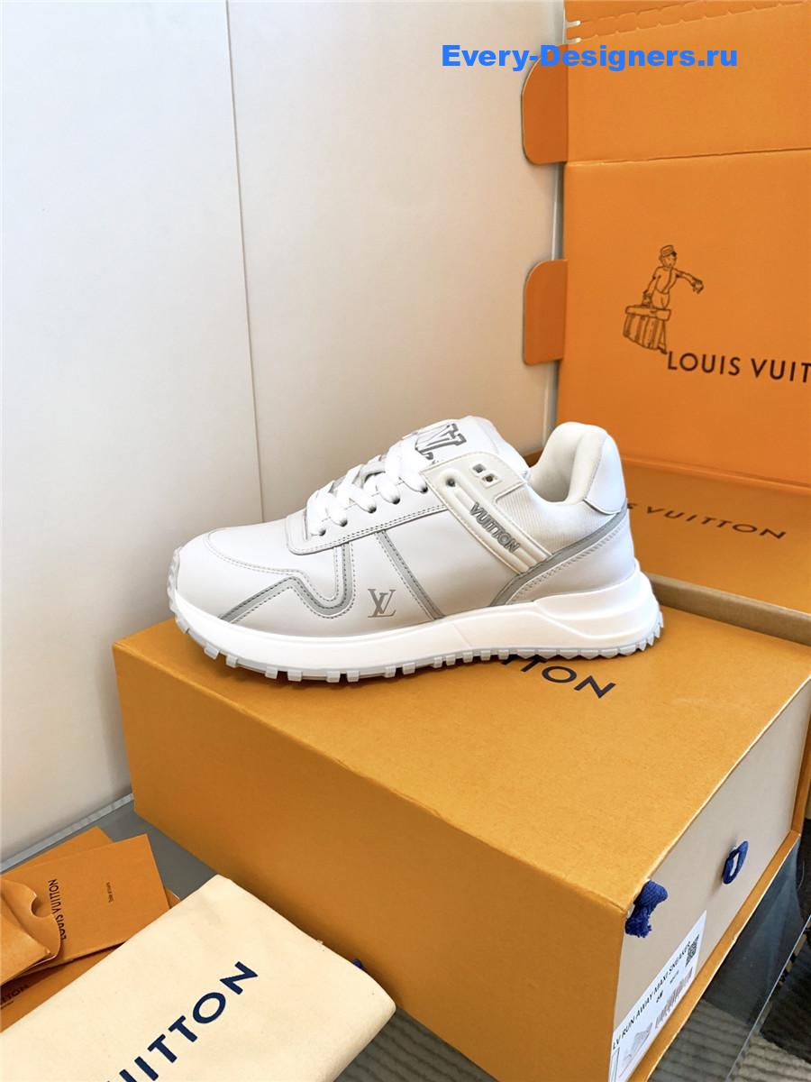 l0vis Vvtt0n white run away maxi sneakers