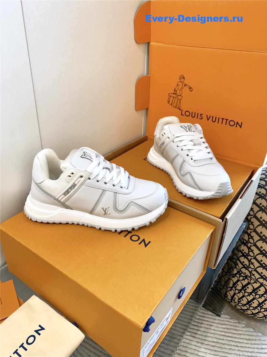 l0vis Vvtt0n white run away maxi sneakers