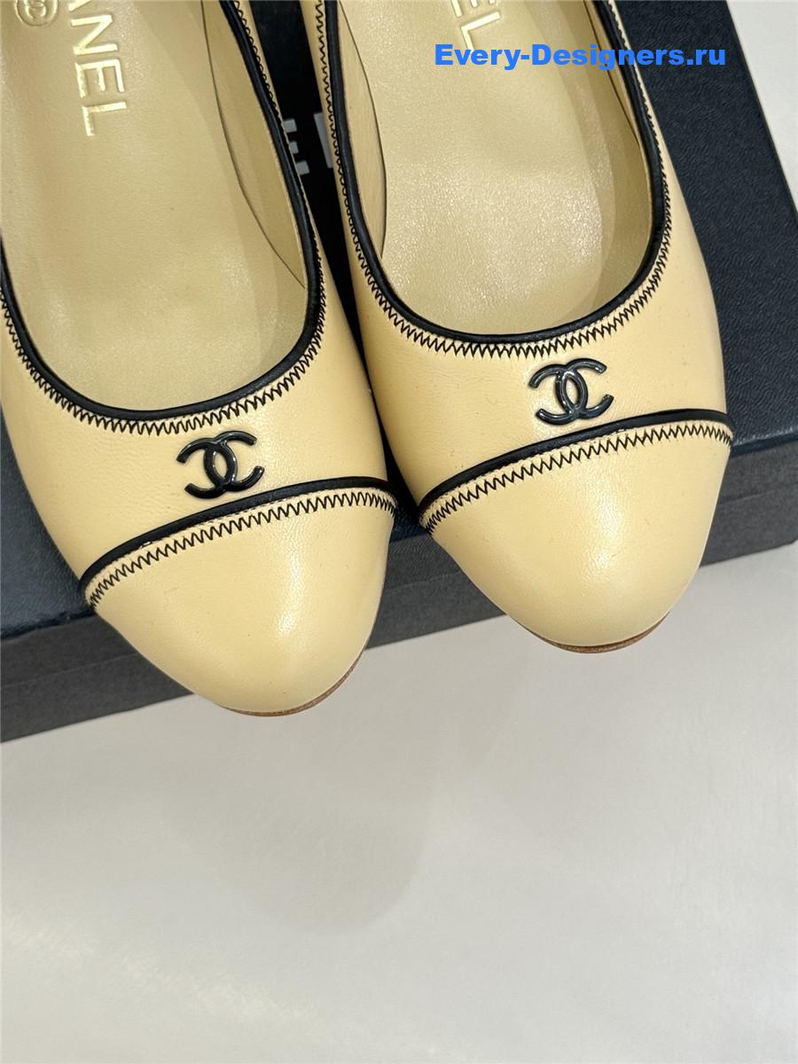 Ch**el beige lambskin cc pumps