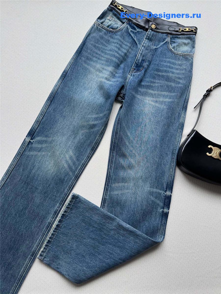 Ce1i*e straight leg jeans in blue