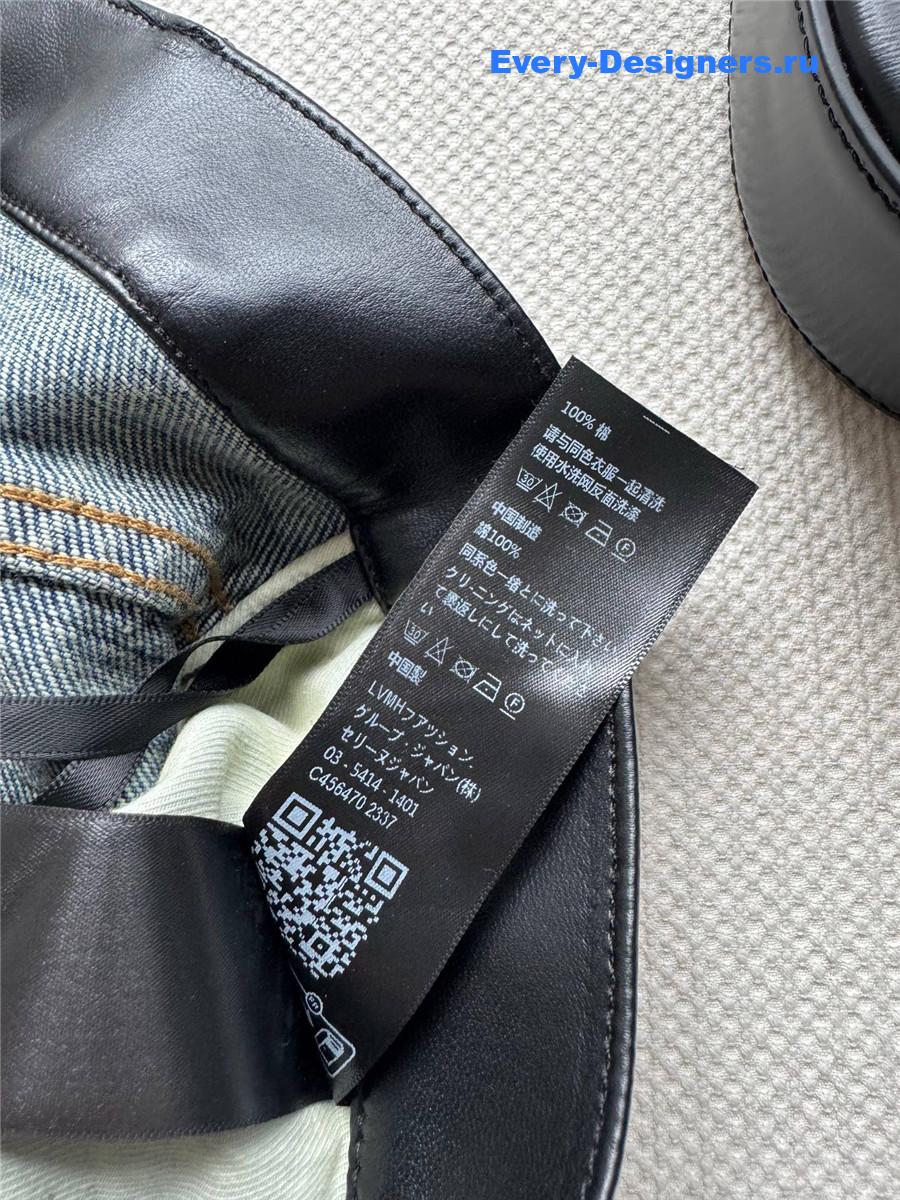 Ce1i*e straight leg jeans in blue