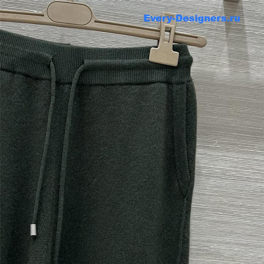 L0r0 P1ana green cashmere suit