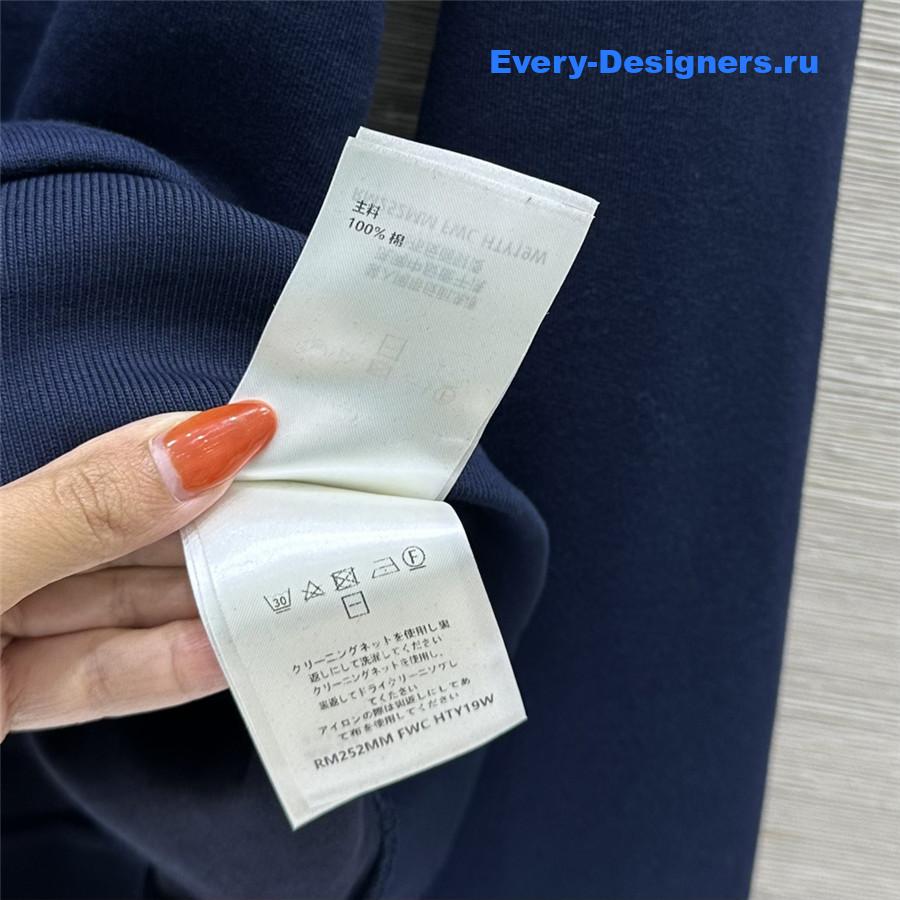 l0vis Vvtt0n embroidered signature hoodie