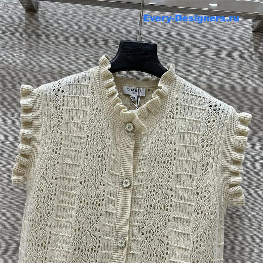 Ch**el coco beige knit vest