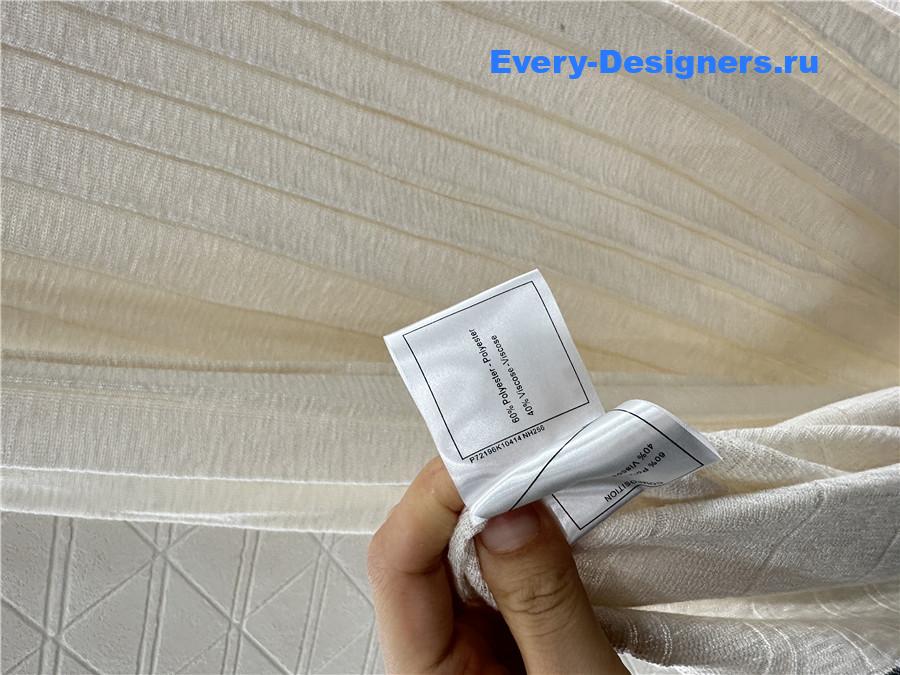 Ch**el halterneck pleated knitted vest dress