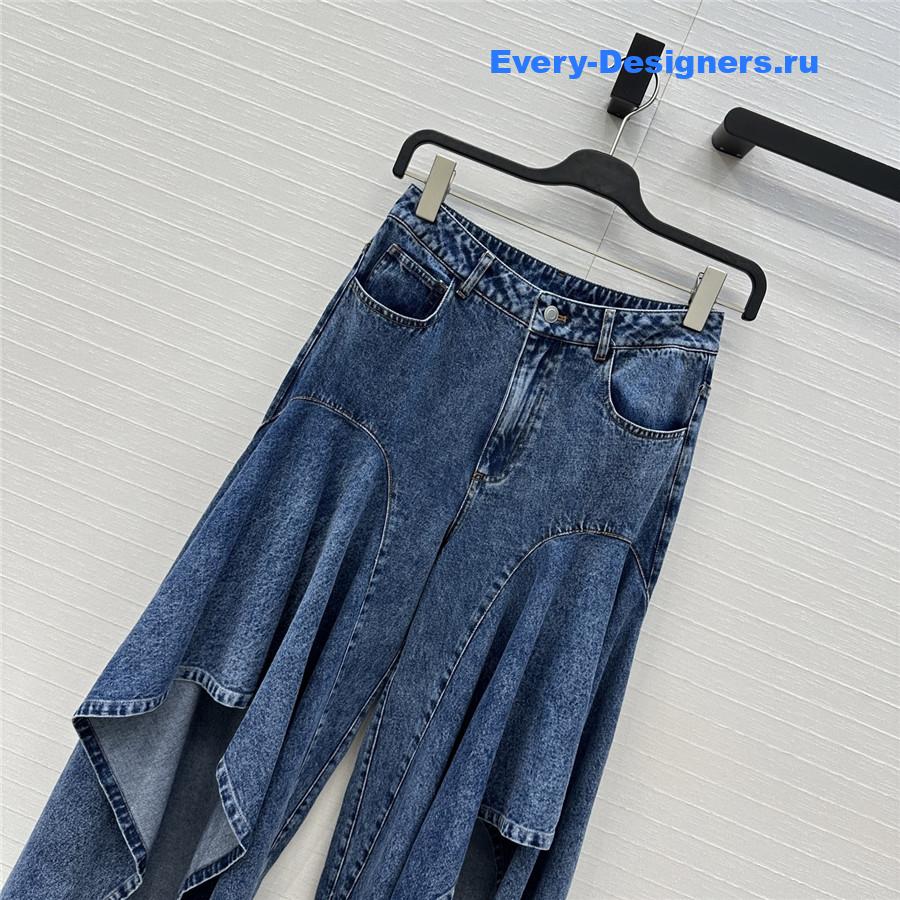 ALAÏA Light Blue Ruffle Jeans