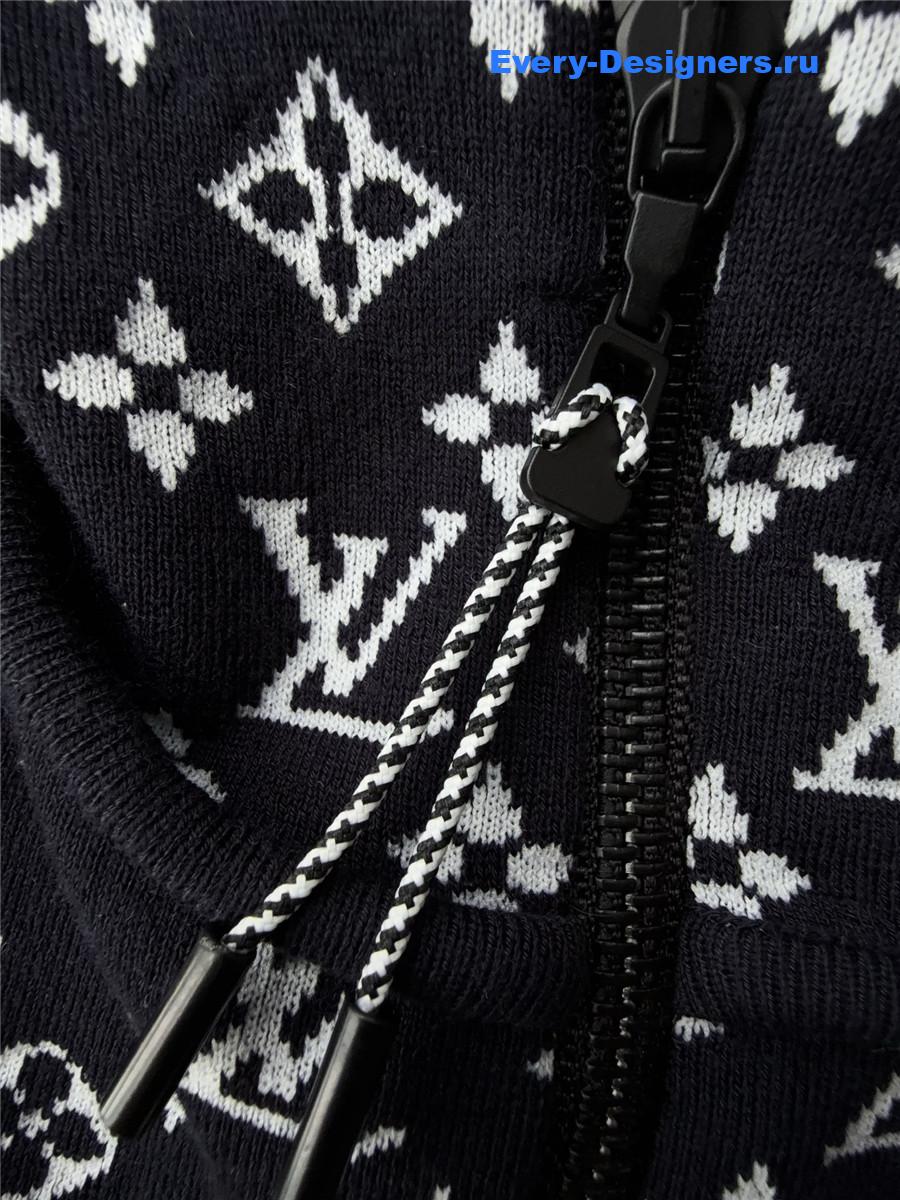 l0vis Vvtt0n cropped m/s hooded zip-up jumper