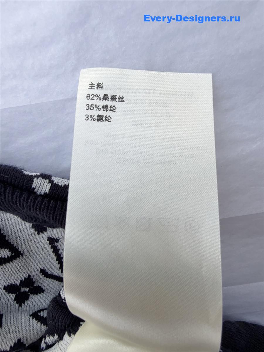 l0vis Vvtt0n cropped m/s hooded zip-up jumper