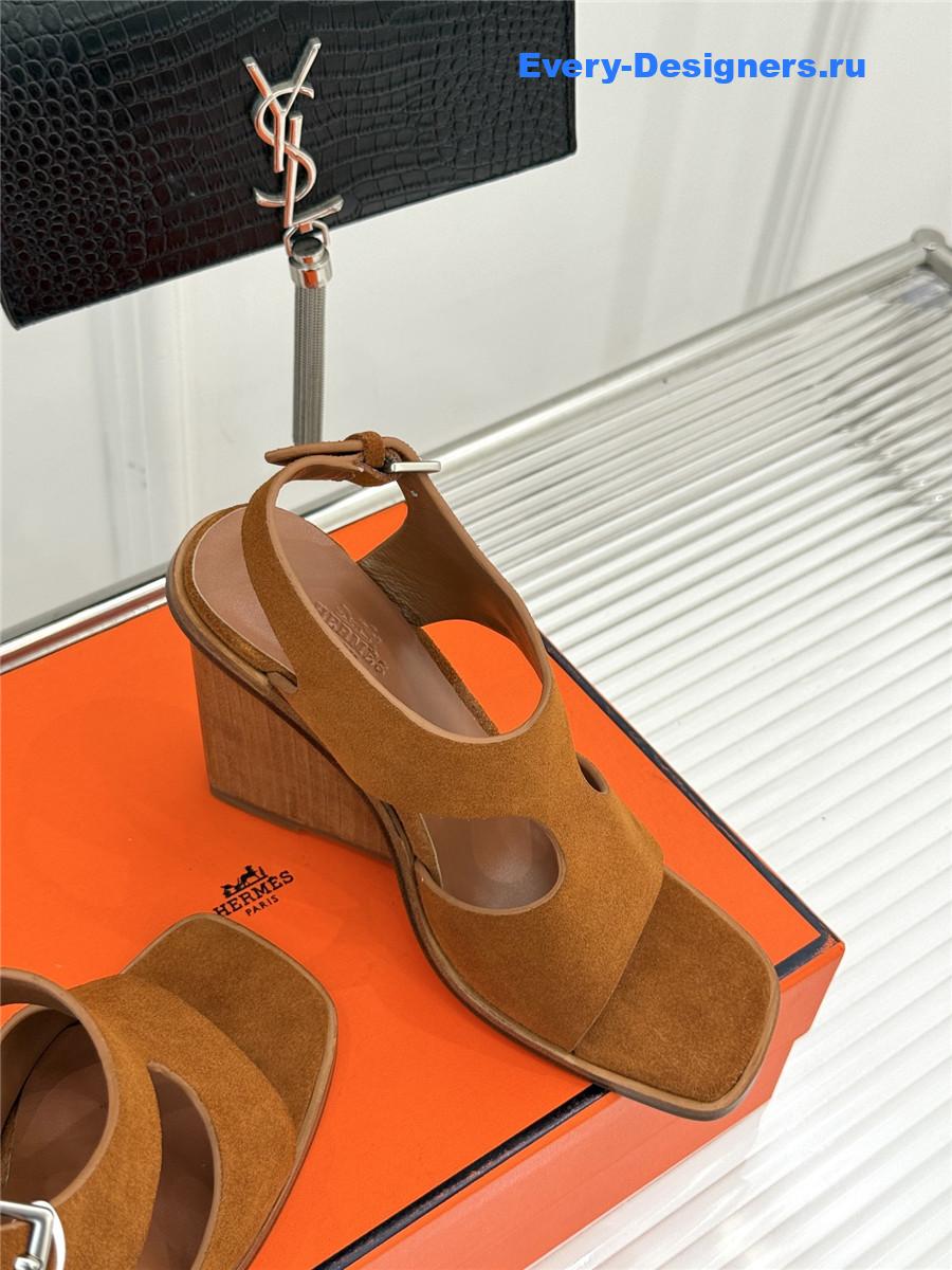 H**me5 kalya 100 brown suede sandals