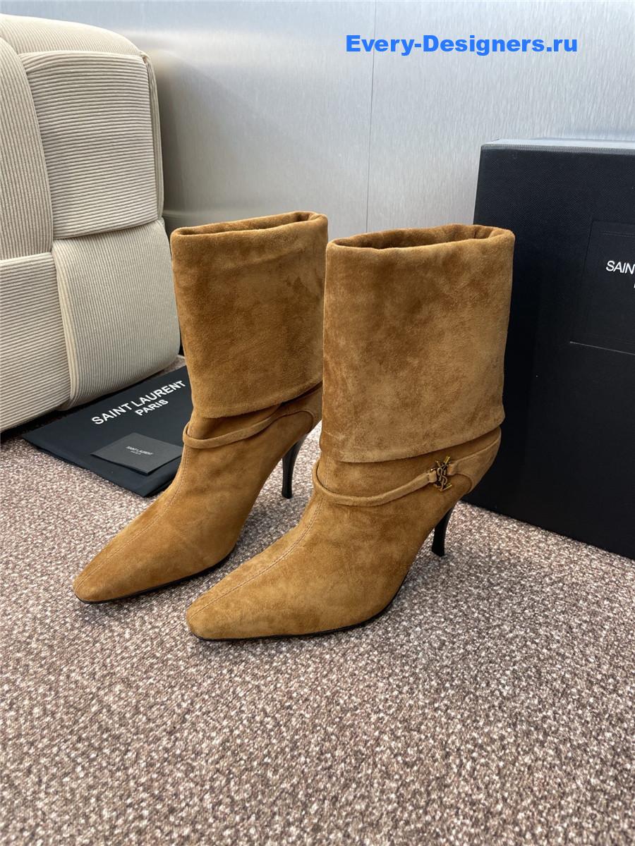 Sa1nt Lau*nt beige ankle boots
