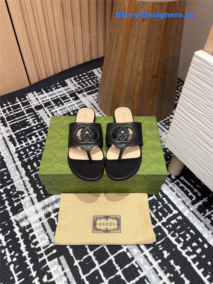 Gvc*1 gg black leather sandals