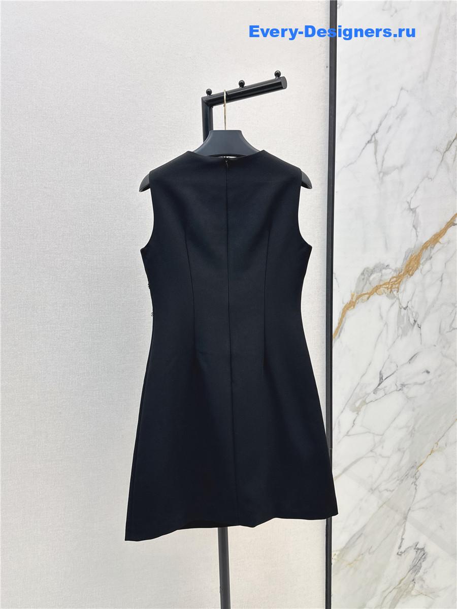 Va1e*ntin0 floral beaded dress